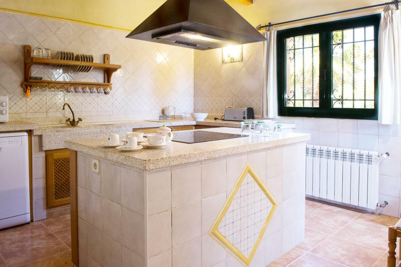Villa Pula Vinas Country Villa 3 Bedrooms Pool And Fabulous Views Of The Pula Golf Course Near Son Servera Bagian luar foto